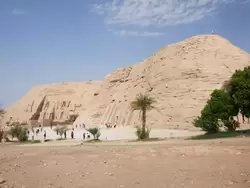 Абу-Симбел, пещерные храмы фараона Рамзеса II и его жены Нефертари