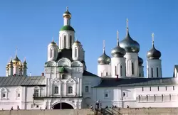 Макариев Желтоводский монастырь
