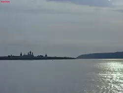 Река Волга и Макарьев монастырь