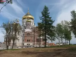 Белая Гора. Николаевский Белогорский монастырь. Крестовоздвиженский собор