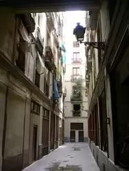 Барселона, старинная улочка
