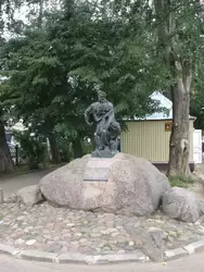 Памятник бурлаку в Рыбинске