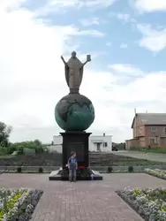 Памятник Святителю Николаю в Солотче