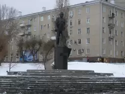 Саратов, памятник Ю.А. Гагарину