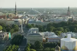 Бульвар Свободы и Старый город Риги
