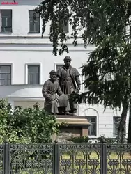 Памятник зодчим