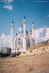 Казанский кремль, строительство мечети Куш-Шариф