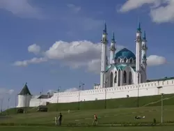 Вид на мечеть Кул Шариф