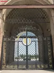 Башня Сююмбике — ворота