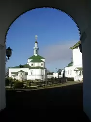Раифский монастырь, Святые врата
