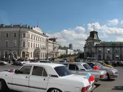Казань, Ивановская площадь (площадь 1 мая)