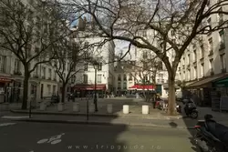 Площадь Марше-Сент-Катрин в Париже