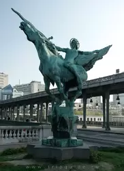Скульптура «Возрождение Франции»