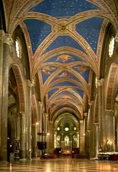 Достопримечательности Рима: церковь Санта-Мария-Сопра-Минерва
