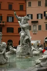 Достопримечательности Рима: площадь Навона