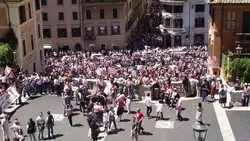 Плошадь Испании и футбольные фанаты Palermo