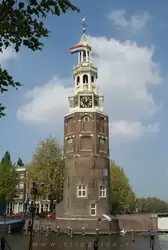 Башня «Безумный Якоб» (<span lang=nl>Montelbaanstoren</span>)