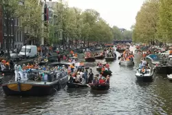 День Короля в Амстердаме фото
