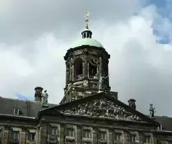 Амстердам, Королевский дворец