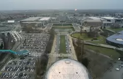 Вид на Brussels Expo