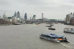 Вид на Лондон с моста Ватерлоо