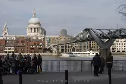 Мост Миллениум в Лондоне и собор Святого Павла
