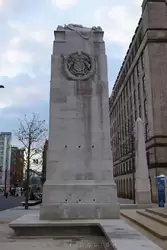 Памятник погибшим в первую мировую войну (Cenotaph)