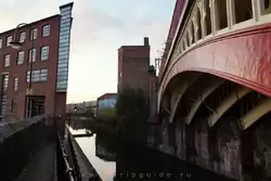 Канал Рочдейл в Манчестере