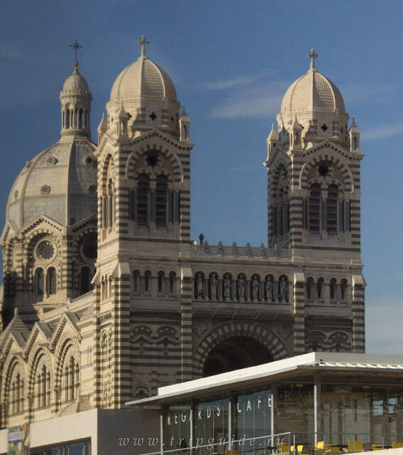 Колокольни Кафедрального собора Марселя
