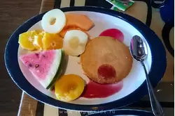 Завтрак шведский стол на MSC Preziosa — фрукты