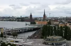 Вид с Катаринахиссен на ратушу и старый город Стокгольма