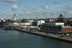 Вид на центр Хельсинки с парома