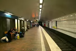 Станция «Йердет» (<span lang=sv>Gägdet</span>) в метро Стокгольма