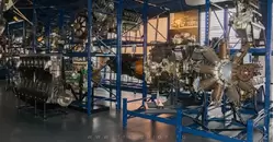 Выставка двигателей самолетов в Музее науки в Лондоне