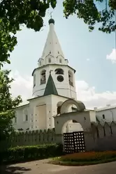 Соборная шатровая колокольня Суздальского кремля