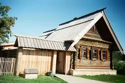 Дом крестьянина-середняка — Музей деревянного зодчества в Суздале