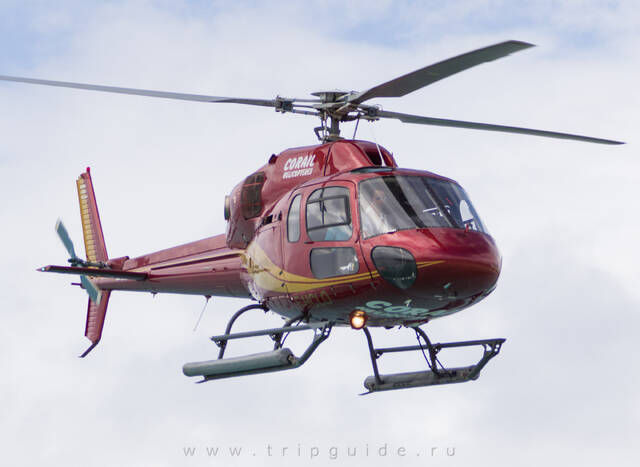 Вертолет Eurocopter AS350 Ecureuil (белка) c бортовым номером F-HCLO