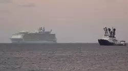 «Oasis of the Seas» Royal Caribbean на момент постройки в 2008 г. был самым большим пассажирским судном в мире
