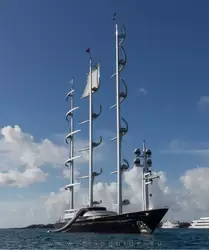 Парусная яхта «Мальтийский Сокол» («Maltese Falcon») — фото
