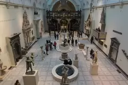 Зал «Город ренессанса» (1350–1600 гг.), Галерея Поля и Джилл Родек (The Paul and Jill Ruddock Gallery)