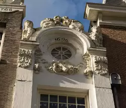 Достопримечательности Амстердама: самый узкий дом