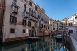 Греческий квартал в Венеции и канал Святого Антонина