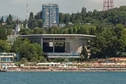Концертный зал «Фестивальный» в Сочи, вид с моря