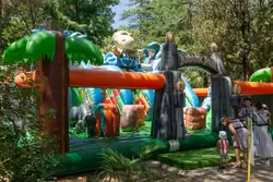 Аттракцион «Парк Юрского периода» для детей в парке «Ривьера» в Сочи
