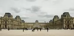 Достопримечательности Парижа: Лувр
