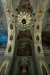 Благовещенский собор в Казани, люстра