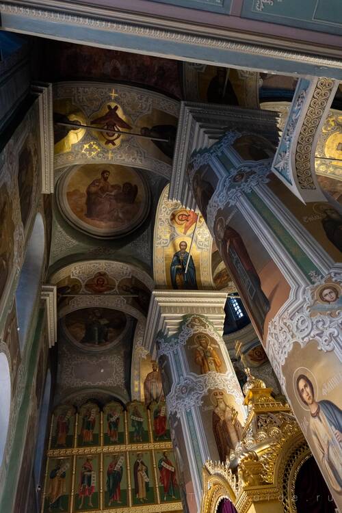 Фрески на куполах и колоннах, Благовещенский собор, Казань