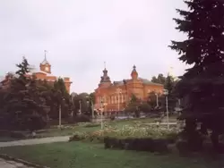 Владимир, Соборная площадь и здание городской думы