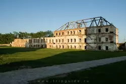 Успенский монастырь, братский корпус