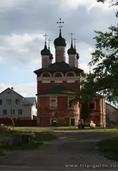 Церковь Смоленской иконы Божией матери в Богоявленском монастыре Углича